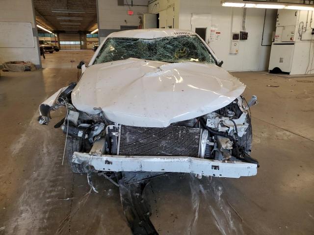 2G1105S39H9185734 - 2017 CHEVROLET IMPALA LT WHITE photo 5