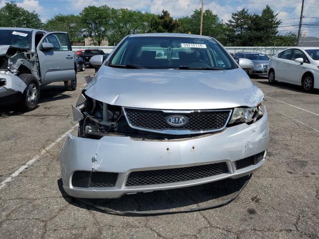 KNAFU4A28A5242753 - 2010 KIA FORTE EX SILVER photo 5