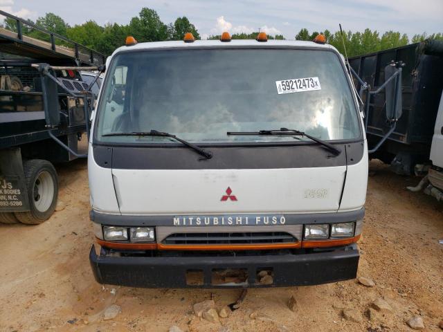 JW6BKH1S12L000141 - 2002 MITSUBISHI FE 640 WHITE photo 5