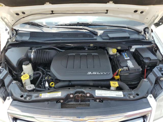 2A4RR5DG9BR666388 - 2011 CHRYSLER TOWN & COUNTRY TOURING WHITE photo 12