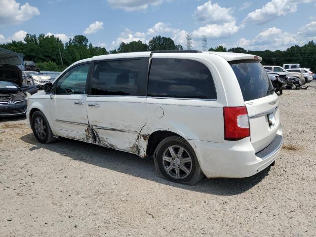2A4RR5DG9BR666388 - 2011 CHRYSLER TOWN & COUNTRY TOURING WHITE photo 2