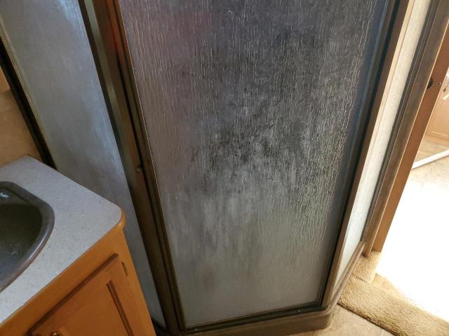 4YDF29T237E751464 - 2007 KEYSTONE TRAILER WHITE photo 6