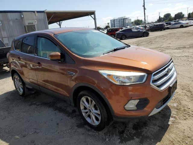 1FMCU9GD5HUA69460 - 2017 FORD ESCAPE SE ORANGE photo 4