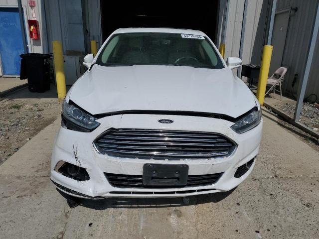 3FA6P0K97FR307195 - 2015 FORD FUSION TITANIUM WHITE photo 5