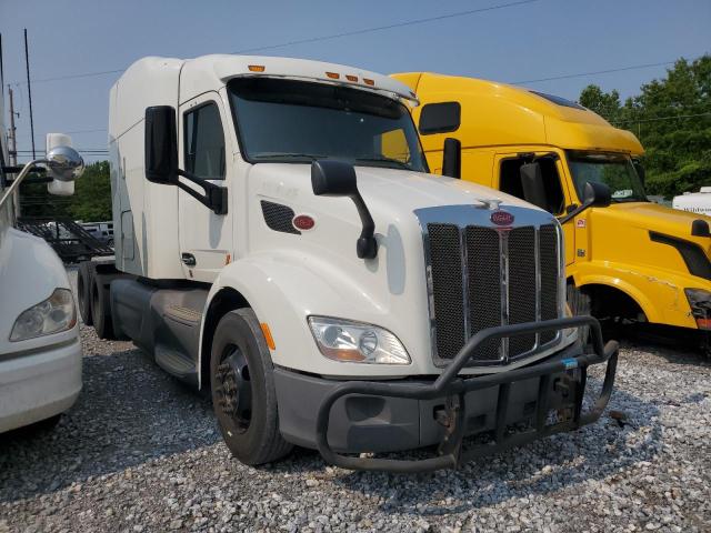 2017 PETERBILT 579, null