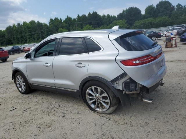 5LMCJ2D97HUL68218 - 2017 LINCOLN MKC SELECT Silber Foto 2