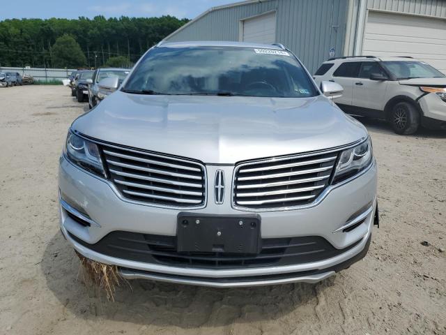 5LMCJ2D97HUL68218 - 2017 LINCOLN MKC SELECT Silber Foto 5