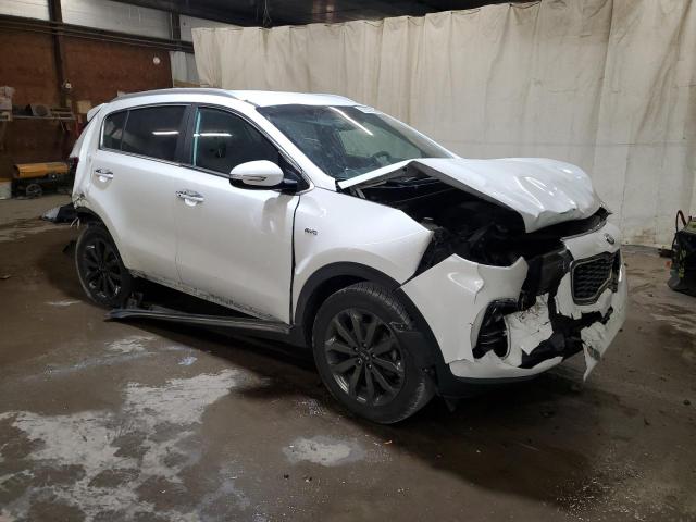 KNDPNCAC5J7397336 - 2018 KIA SPORTAGE EX WHITE photo 4