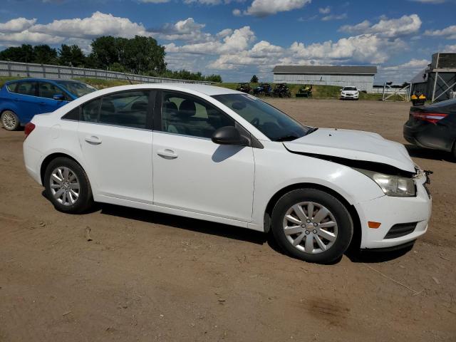 1G1PC5SH3B7109111 - 2011 CHEVROLET CRUZE LS WHITE photo 4