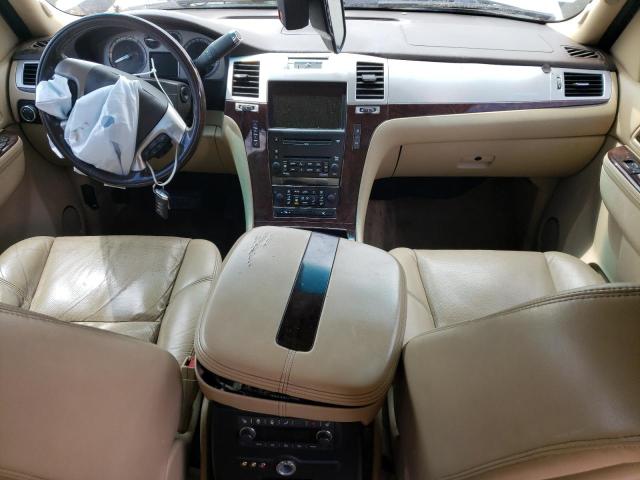 1GYUKCEFXAR207559 - 2010 CADILLAC ESCALADE PREMIUM BEIGE photo 8