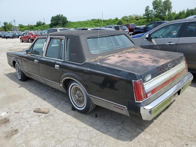 1LNBM82F5JY602839 - 1988 LINCOLN TOWN CAR SIGNATURE BLACK photo 2