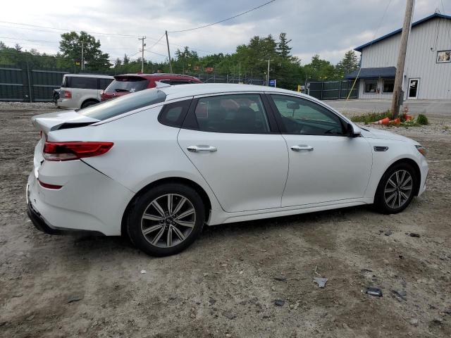 5XXGT4L36KG369062 - 2019 KIA OPTIMA LX WHITE photo 3