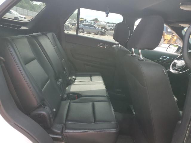 1FM5K8AR5HGC07784 - 2017 FORD EXPLORER POLICE INTERCEPTOR 白色 照片 11