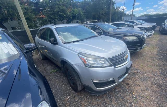 1GNKRFKD5FJ319938 - 2015 CHEVROLET TRAVERSE LS SILVER photo 1