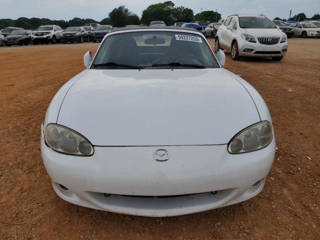 JM1NB353X10204794 - 2001 MAZDA MX-5 MIATA BASE WHITE photo 5