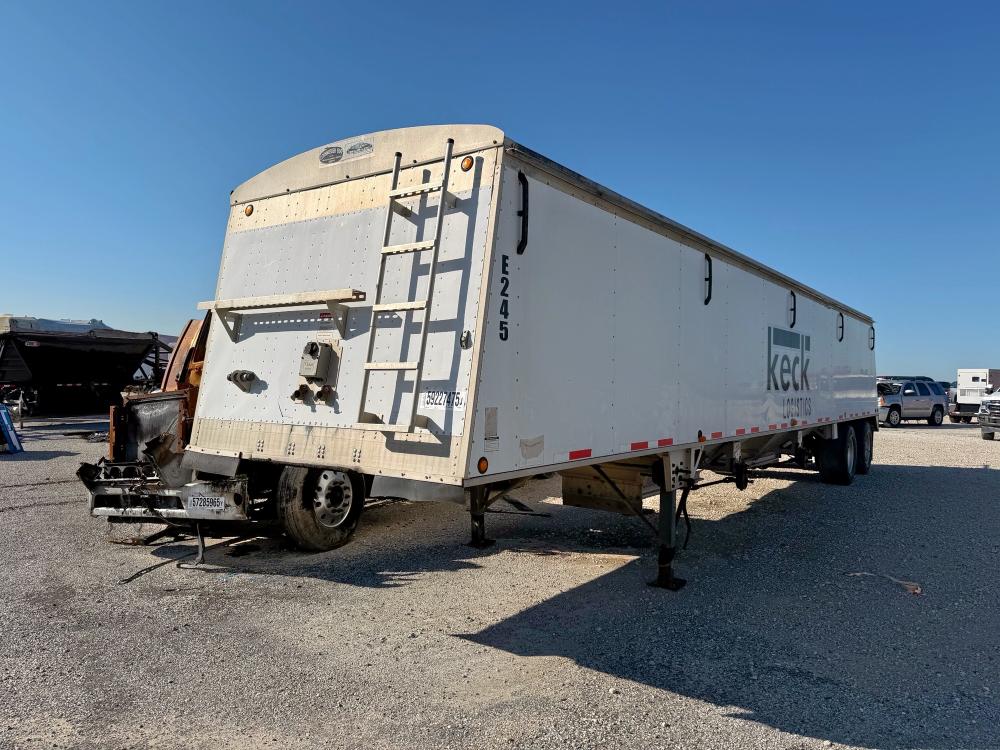 2015 CORNHUSKER HOPPER, null