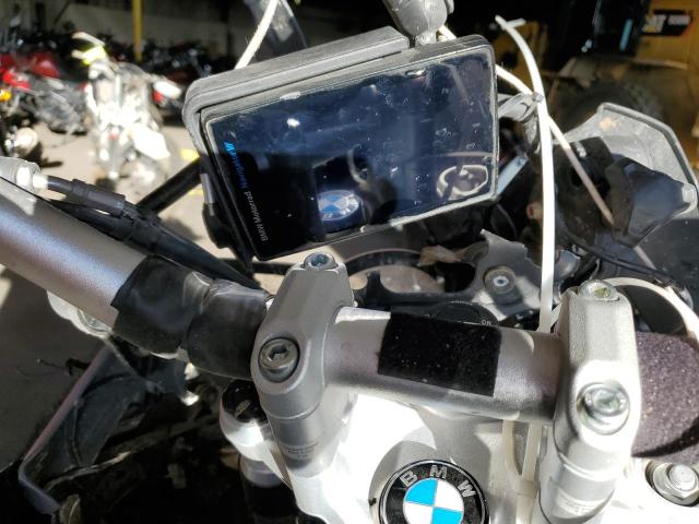 WB10J9303KZH99722 - 2019 BMW R 1250 GS SILVER photo 9