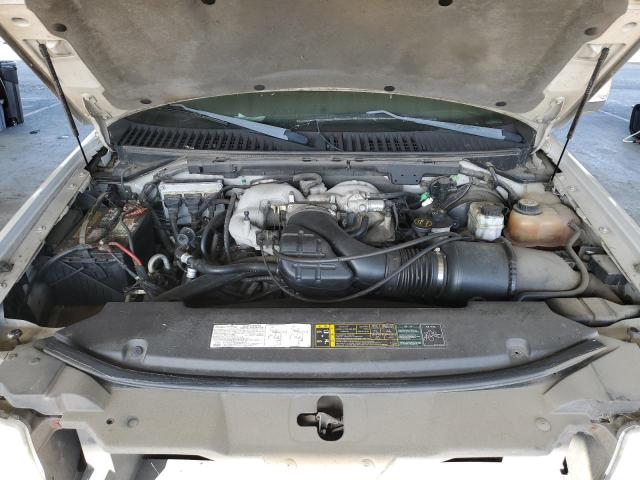 5LMFU28R34LJ41588 - 2004 LINCOLN NAVIGATOR WHITE photo 12