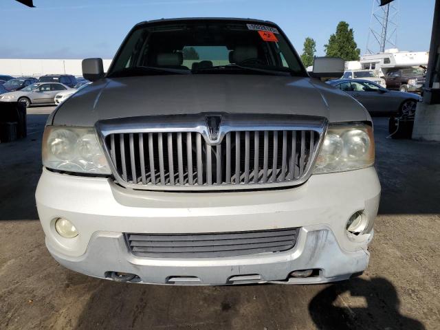 5LMFU28R34LJ41588 - 2004 LINCOLN NAVIGATOR WHITE photo 5