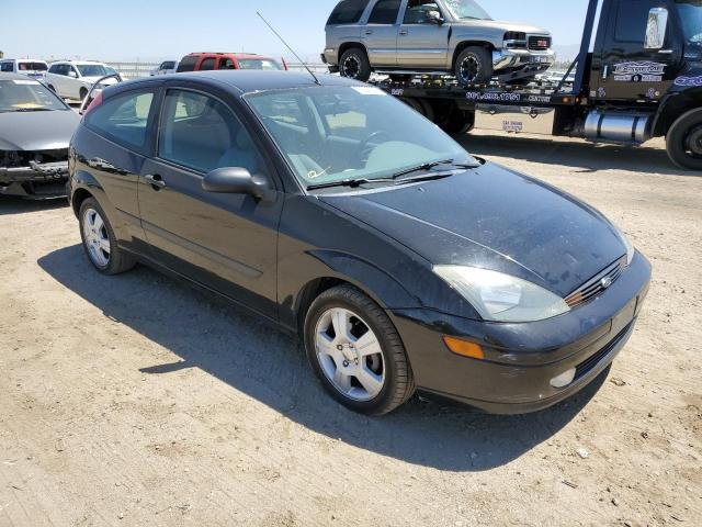 3FAHP31313R127889 - 2003 FORD FOCUS ZX3 BLACK photo 4