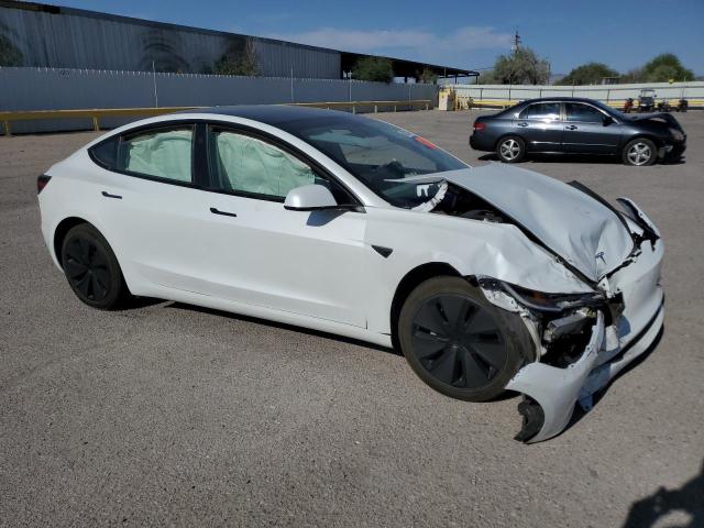 5YJ3E1EA6SF876792 - 2025 TESLA MODEL 3 WHITE photo 4