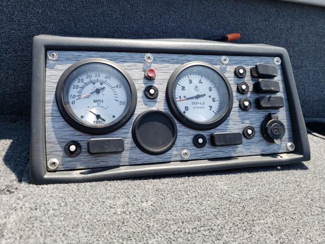 ACBV0918E515 - 2015 ALUM COMP 165 BLACK photo 8