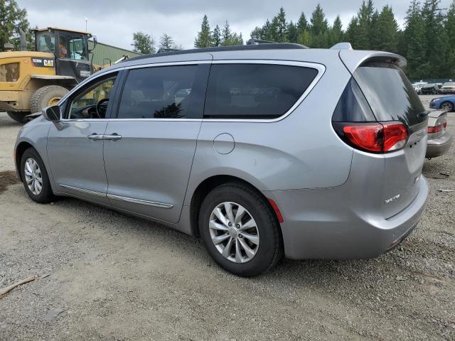 2C4RC1BG9HR642331 - 2017 CHRYSLER PACIFICA TOURING L SILVER photo 2