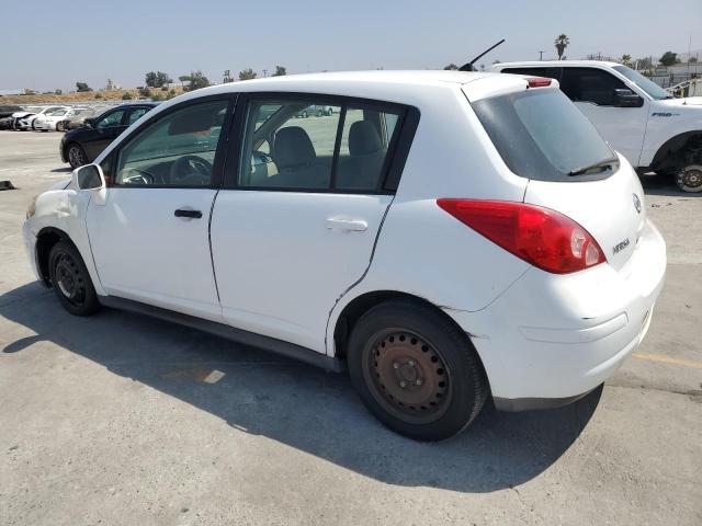 3N1BC13E18L452540 - 2008 NISSAN VERSA S WHITE photo 2