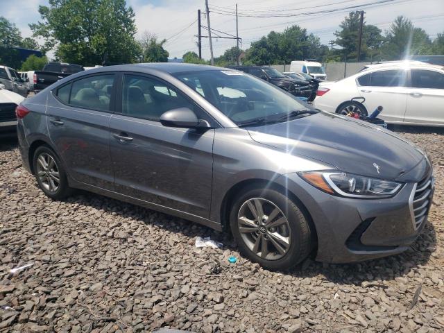 5NPD84LF1JH389107 - 2018 HYUNDAI ELANTRA SEL GRAY photo 4