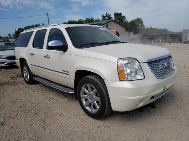 1GKS2MEF8ER135435 - 2014 GMC YUKON XL DENALI WHITE photo 4