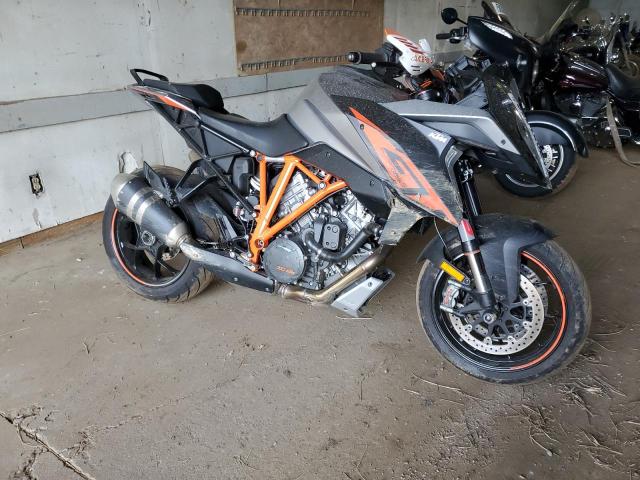 VBKV69404HM958502 - 2017 KTM 1290 SUPER DUKE GT GRAY photo 1