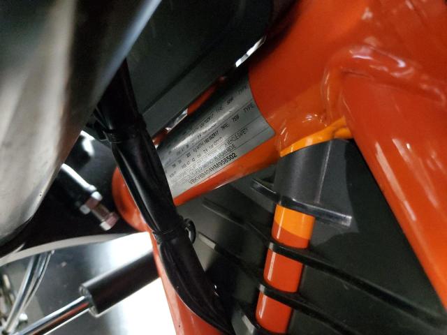 VBKV69404HM958502 - 2017 KTM 1290 SUPER DUKE GT GRAY photo 10