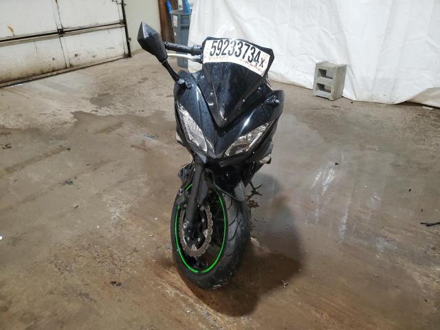 JKAEXEJ14KDA04163 - 2019 KAWASAKI EX650 J 黑色 照片 2
