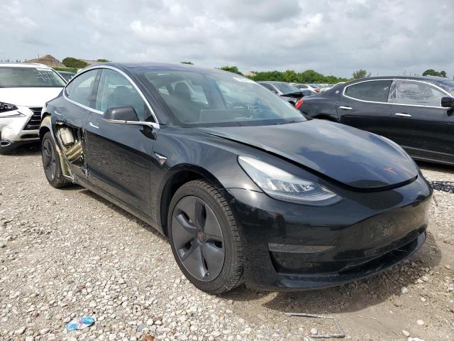 5YJ3E1EA9JF152738 - 2018 TESLA MODEL 3 BLACK photo 4