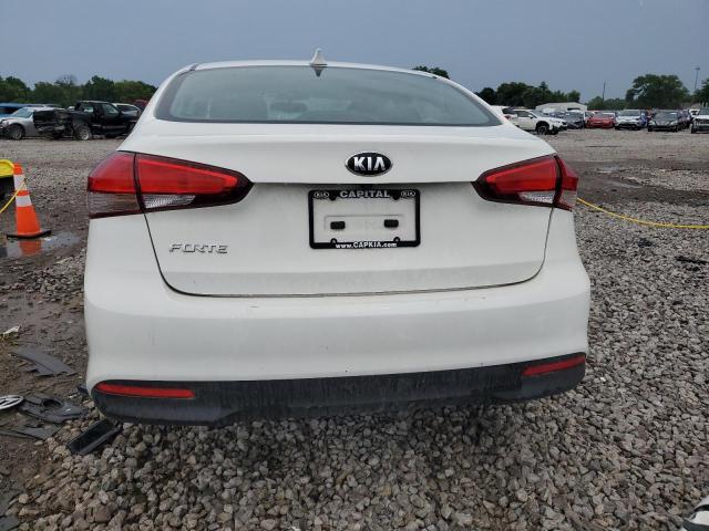 3KPFK4A74JE283244 - 2018 KIA FORTE LX WHITE photo 6