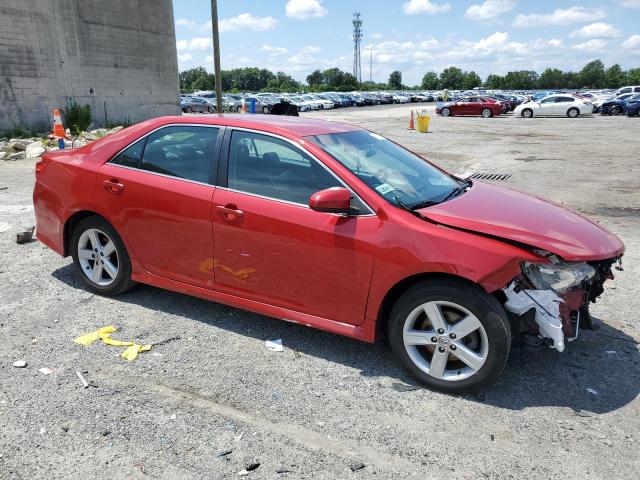 4T1BF1FK6DU689588 - 2013 TOYOTA CAMRY L RED photo 4