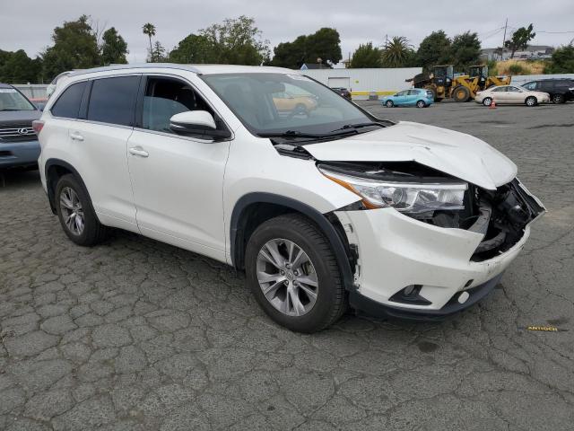 5TDJKRFH9FS094935 - 2015 TOYOTA HIGHLANDER XLE WHITE photo 4