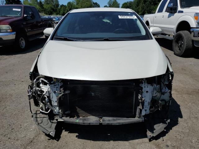 JTDKARFP4J3070440 - 2018 TOYOTA PRIUS PRIM أبيض صورة 5