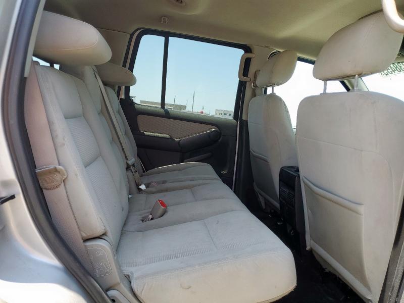 1FMEU63E18UA72622 - 2008 FORD EXPLORER XLT Сріблястий фото 11