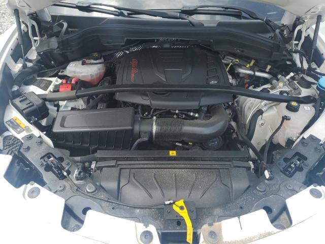 ZASPAKBN7M7D18489 - 2021 ALFA ROMEO STELVIO TI WHITE photo 12