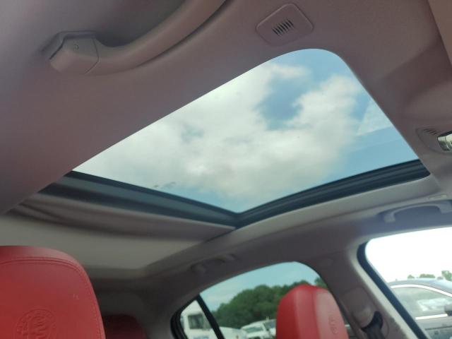 ZASPAKBN7M7D18489 - 2021 ALFA ROMEO STELVIO TI WHITE photo 13