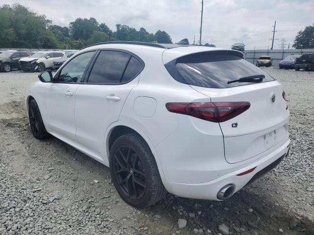 ZASPAKBN7M7D18489 - 2021 ALFA ROMEO STELVIO TI WHITE photo 2
