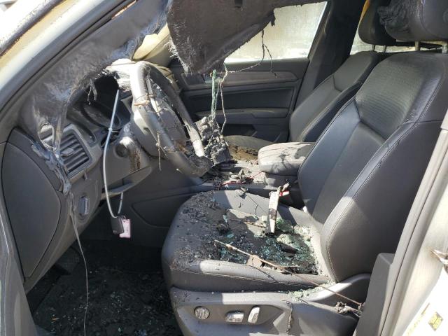 1V21E2CA9LC220048 - 2020 VOLKSWAGEN ATLAS CROS SE Белый фото 7