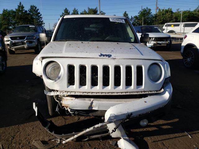 1C4NJPFB6DD213067 - 2013 JEEP PATRIOT LATITUDE WHITE photo 5