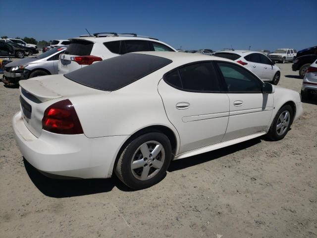 2G2WP582861311962 - 2006 PONTIAC GRAND PRIX 白色 照片 3