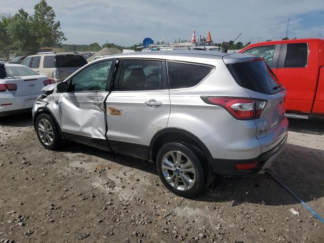 1FMCU9G91HUB04880 - 2017 FORD ESCAPE SE SILVER photo 2