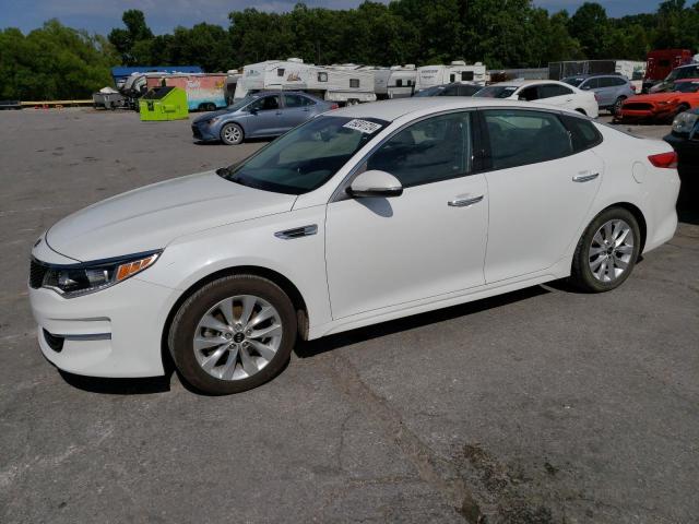 5XXGU4L38JG196933 - 2018 KIA OPTIMA EX WHITE photo 1