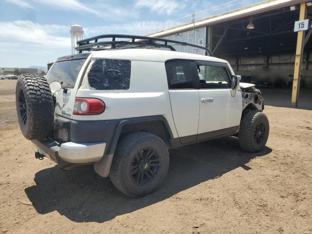 JTEBU4BFXCK137764 - 2012 TOYOTA FJ CRUISER WHITE photo 3