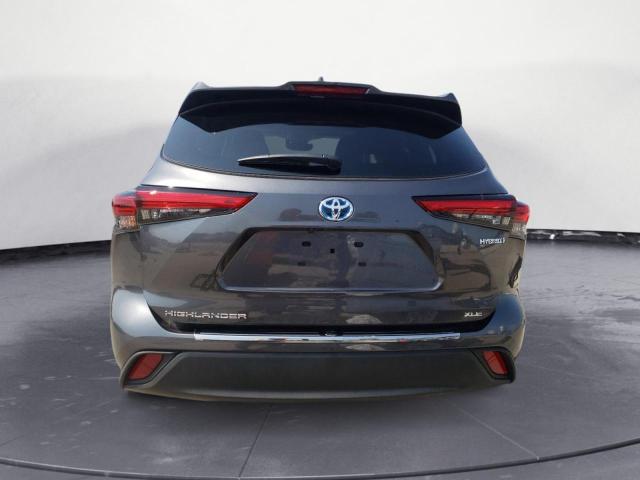 5TDKBRCH0PS112877 - 2023 TOYOTA HIGHLANDER HYBRID XLE GRAY photo 6