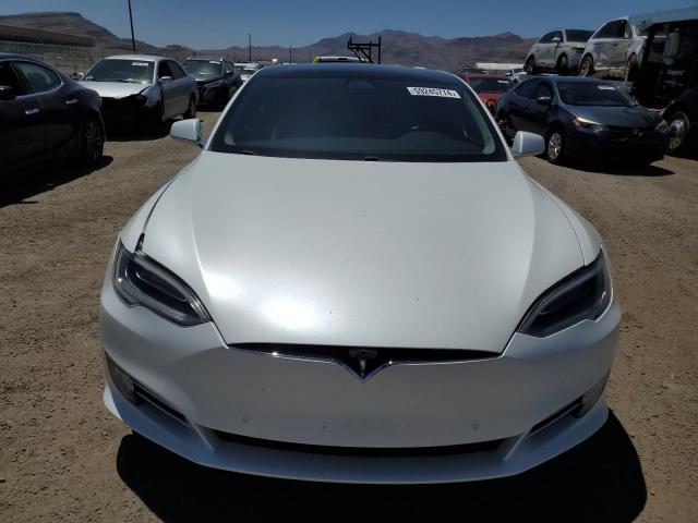 5YJSA1E22HF229752 - 2017 TESLA MODEL S WHITE photo 5